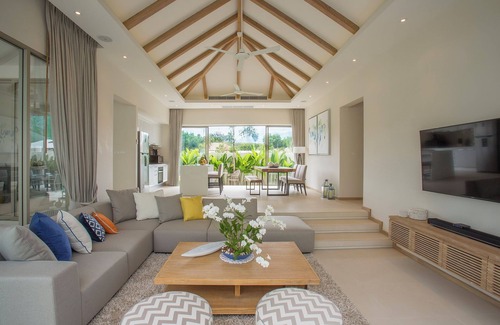 Choeng Thale Villa | Villa777 - Private Pool Villa Phuket