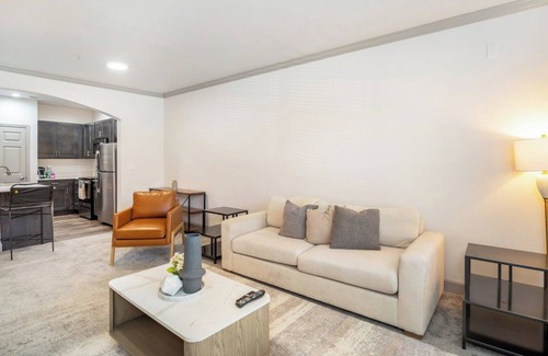 Corryville Apartment | Village 1BD 2 - One Bedroom Apartment, Sleeps 2