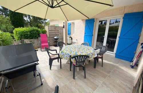 Les Bormettes House | VILLAGE DE LA MER