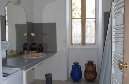 Goudargues Other | Village farmhouse with garden and terrace, quiet and authentic