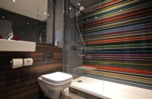 Headingley Hotel | Village Hotel Leeds North