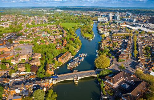 Reading Hotel | Village Hotel Reading