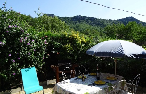 Moulis House | Village house at the foot of the Pyrenees
