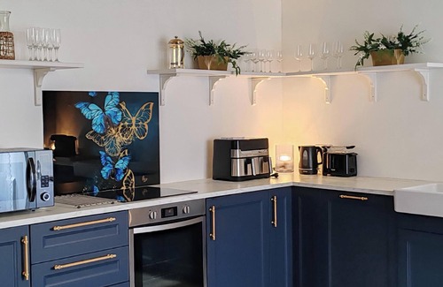 Lez House | Village House in Lez (St Beat-Lez) Midi Pyrenees