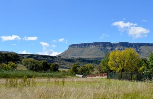 Harrismith Hotel | Village Lodge Harrismith