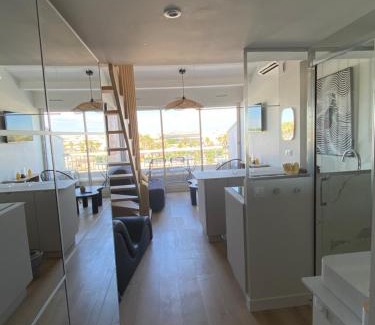 Naturist Village Apartment | Village naturiste Appart B Port Soleil