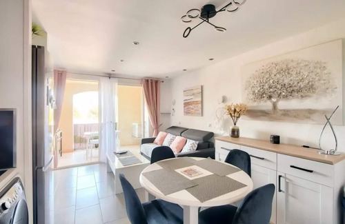 Pont Royal Apartment | Village Pont Royal in Provence - maeva Home - Cozy 2 room apartment for 4 people - Prestige - super Home