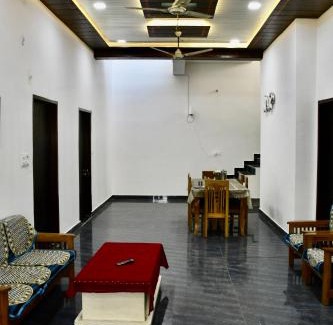 Agra House | Village Villa Agra