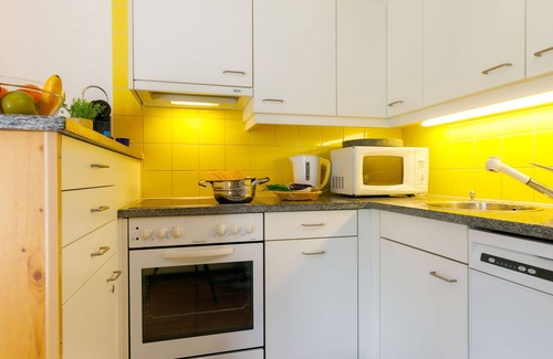 Capriasca Apartment | Villaggio Sureggio A7 mit TicinoTicket by Interhome