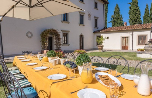 Arezzo Villa | Villalta 18+2, Emma Villas