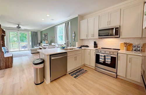 Jacksons' Gap House | Villas at Bay Ridge Unit 1