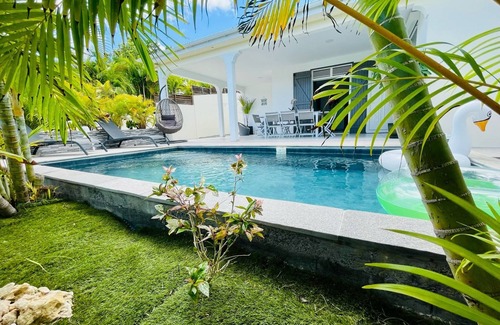 Le Moule Villa | Villas Tropical P. & Exotic L. with 2 heated pools, 6 bedrooms, 4 bathrooms