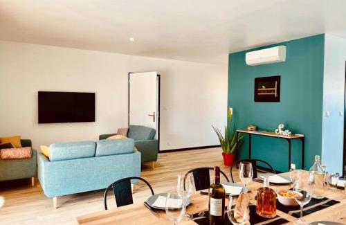 Vensac Villa | VillasHomeClet - Villa Palm Beach