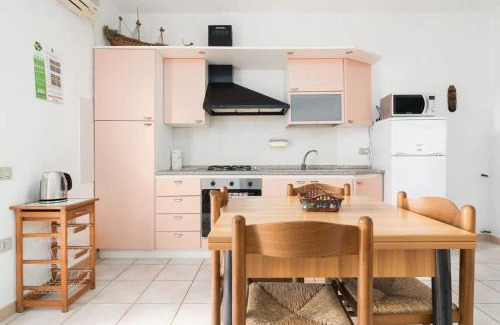 Budoni House | Villetta a schiera 750m SPIAGGIA 600m CENTRO