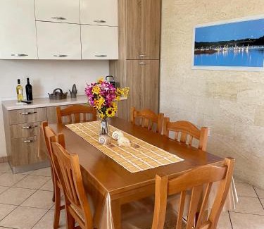 Specchiarica House | Villetta Giada