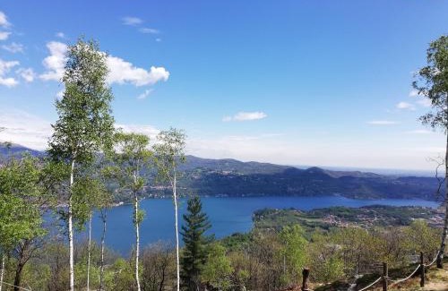 Madonna del Sasso Villa | Villino Camparbino vista lago d orta