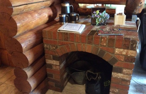 St. Paul House | Vincent Log Cabin