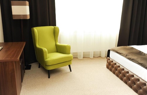 Oradea House | Vine Rooms
