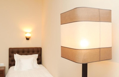 Oradea House | Vine Rooms