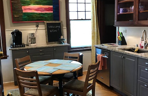 Washington Heights Apartment | Vine Street Home