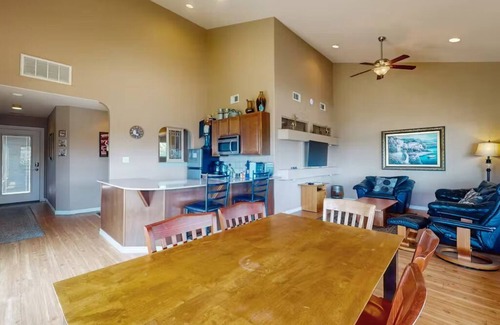 Lago Vista House | Vineyard Haus