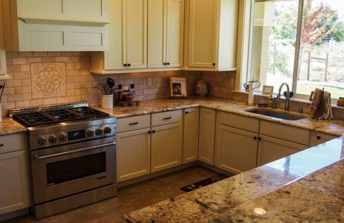 Walla Walla House | Vineyard View Estate · Vineyard View Estate