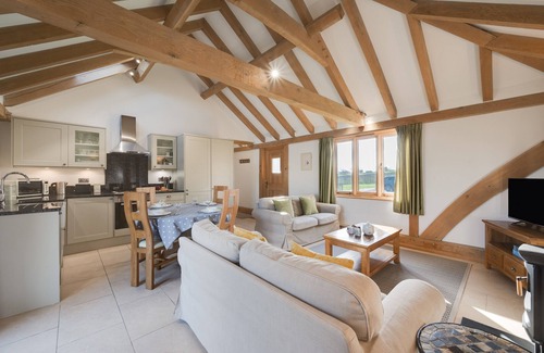 Stone in Oxney House | Vineyard View - Six Bedroom House, Sleeps 12