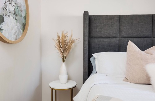 Central Okanagan Bed & Breakfast | Vineyard Views