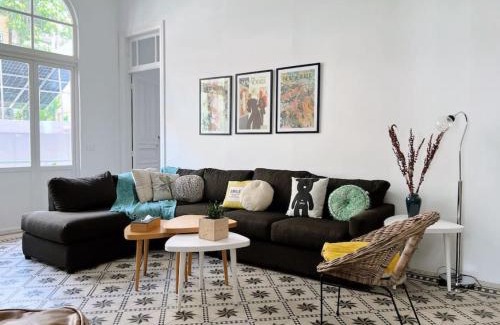 Beirut Apartment | Vintage Apt 4BR Mar Mikhael