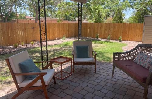 Los Duranes House | Vintage charm vacation home with modern comforts near Old Town