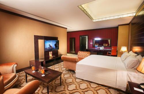 Dubai Production City Apartment | Vintage Grand Hotel & Apartments