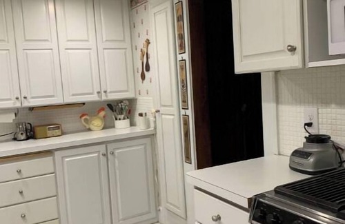 Wellesley House | Vintage home with modern conveniencesnn