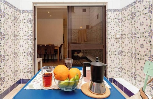 Cacilhas Apartment | Vintage Me in Lisbon