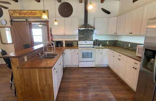 Crescent Mills House | Vintage Timber Barn with High Sierra Views