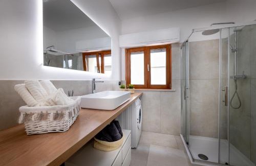 Fano Apartment | VIP Bright experience Fano beach free parking