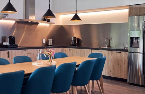 Lanklaar House | VIP cottage for 12