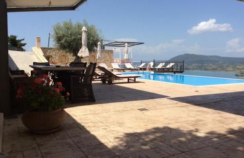 Katouna House | VISIT THE REAL PARADISE ! YOU DESERVE IT ONCE IN YOUR LIFE !