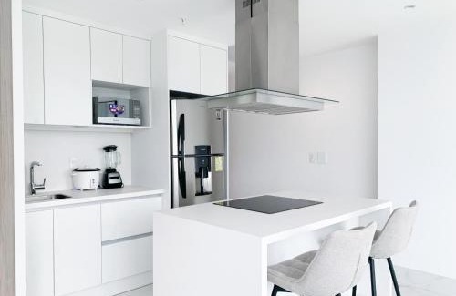 Kennedy Apartment | Vista a la ciudad, piscina, gym, cine, parking free