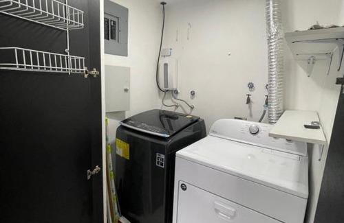 Puerto Santa Ana Apartment | Vista al Río