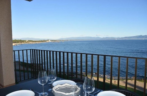 L'Escala Apartment | Vista Alegre