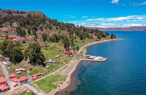 Isla Amantani Cabin | Vista Alegre