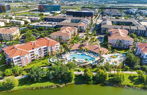 Florida Central Atlantic Coast Villa | Vista Cay at Epic Universe : Luxury 3 bedroom Townhouse