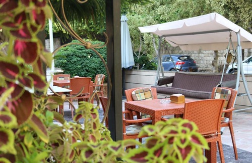 Haret Sakher Apartment | Vista Del Mar Hotel