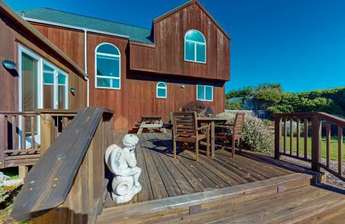 Fort Bragg House | Vista del Mar