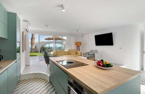 Playa del Ingles House | 'Vista Mar' with Sea View, Wi-Fi and Air Conditioning