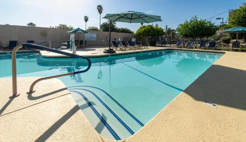 Baristo Resort | Vista Mirage Resort