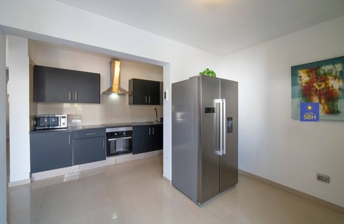 Playa Blanca House | Vista Montaña – Playa Blanca with Private Pool & Wheelchair Friendly