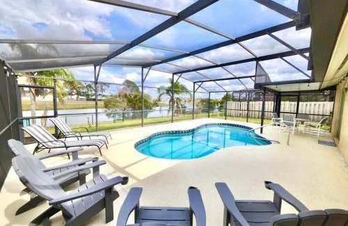 Indian Wells House | Vista para o lago Casa c/piscina