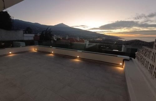 Las Cuevas Apartment | Vista Verde Apartment