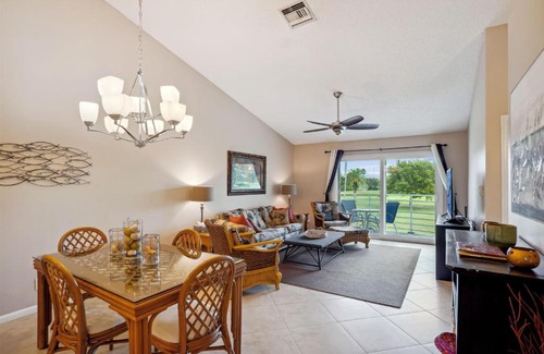 Isla del Sol House | Vista Verde East 222